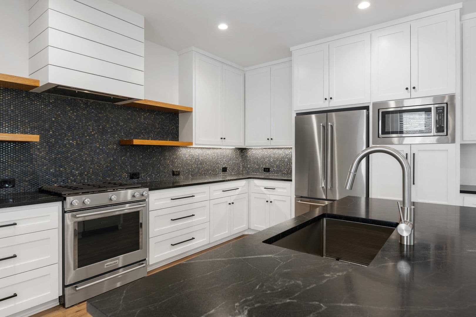 Austin Apartment: 2710 San Pedro Street
