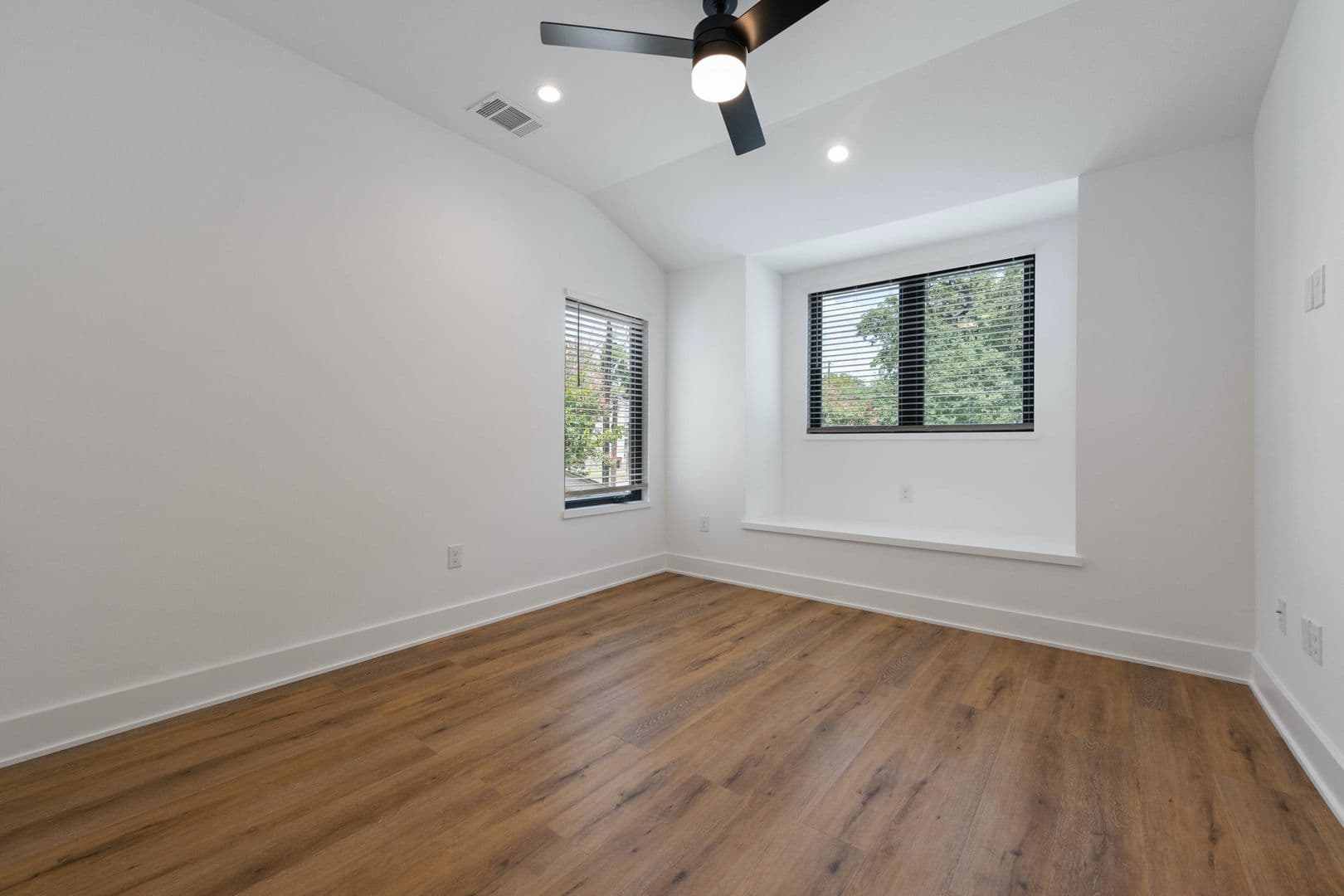 Austin Apartment: 2710 San Pedro Street