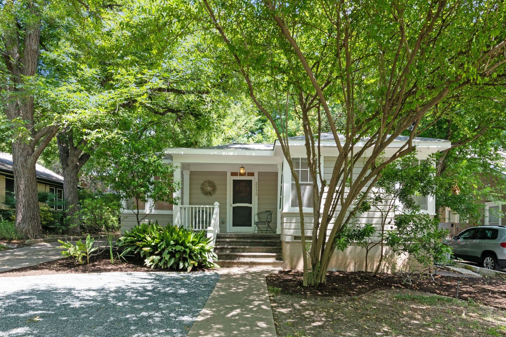Austin Apartment: 3213 Hampton Road