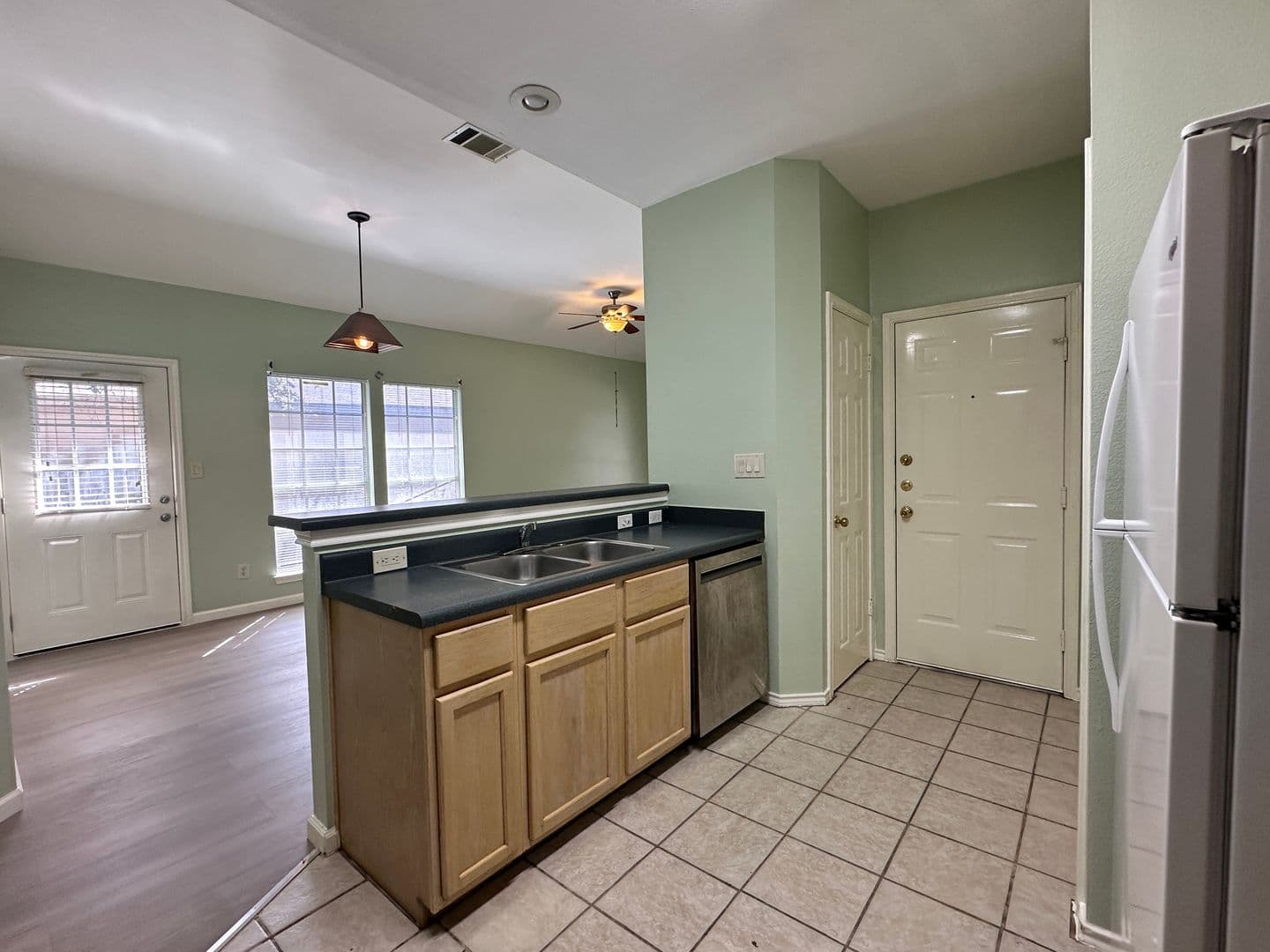 Austin Apartment: 8706 Weiser