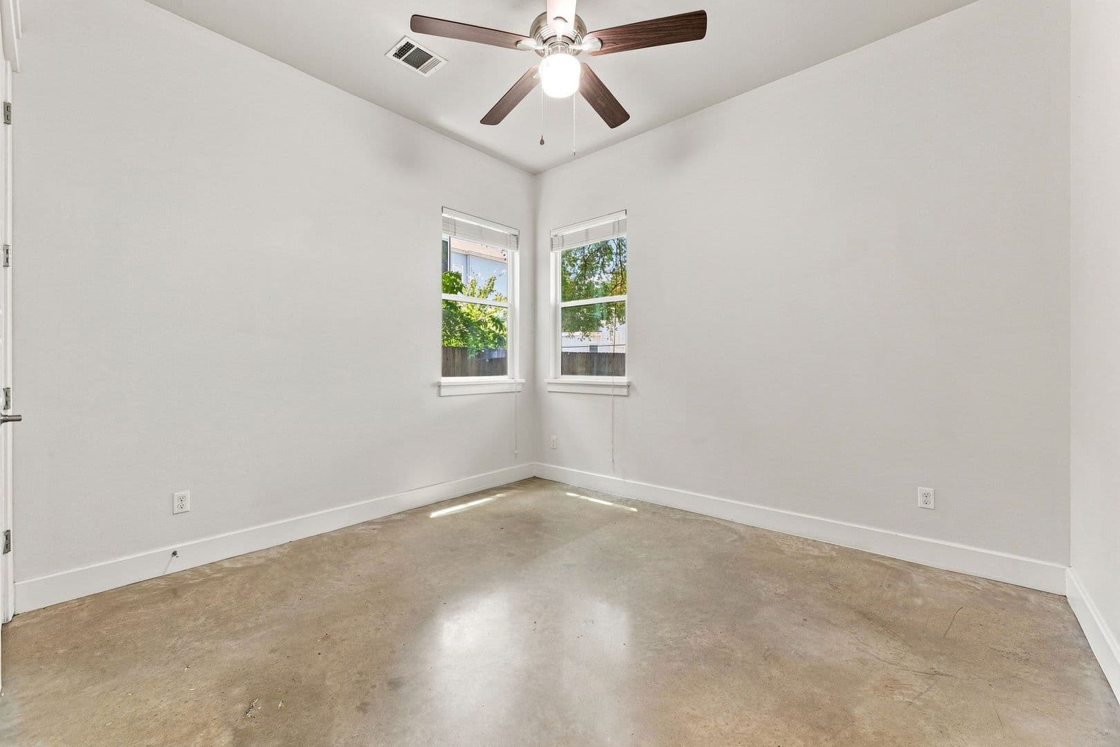 Austin House: 923 East 37th Street