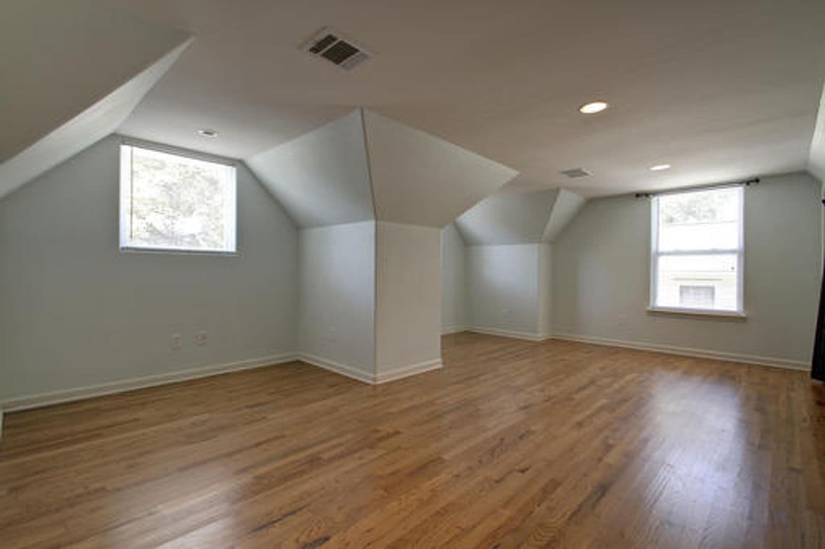 Austin Apartment: 811 W. 30th Street