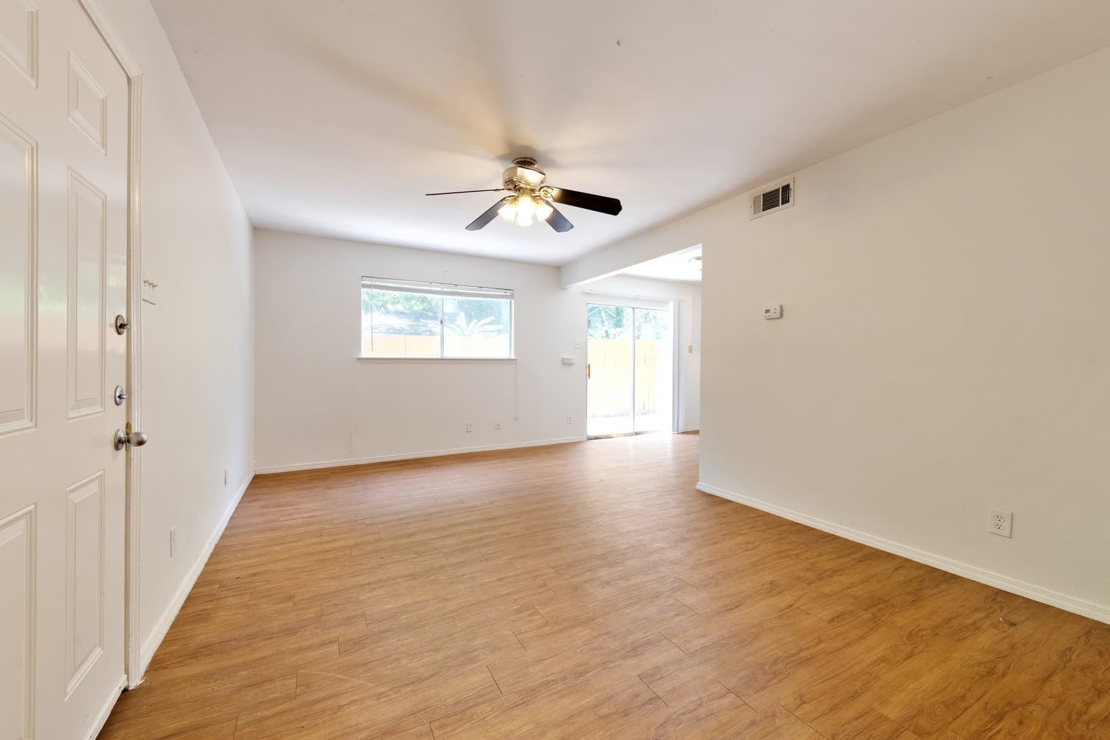 Austin Apartment: 607 E 43rd Street