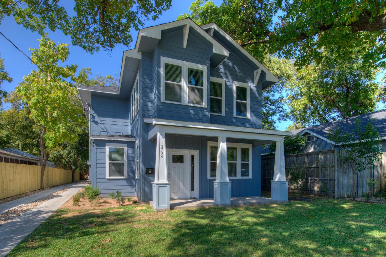 Austin Apartment: 3704 Harmon Ave