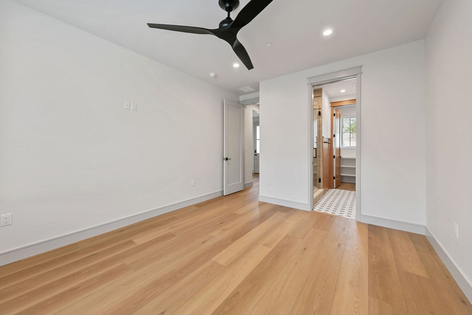 Austin Apartment: 917 E 37th Street