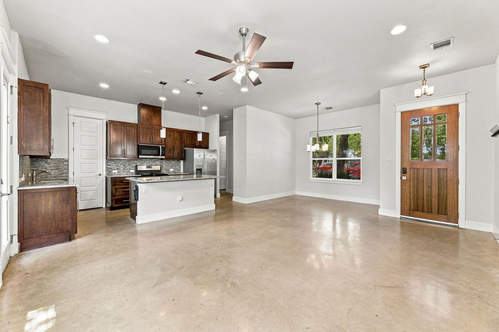 Austin House: 923 East 37th Street