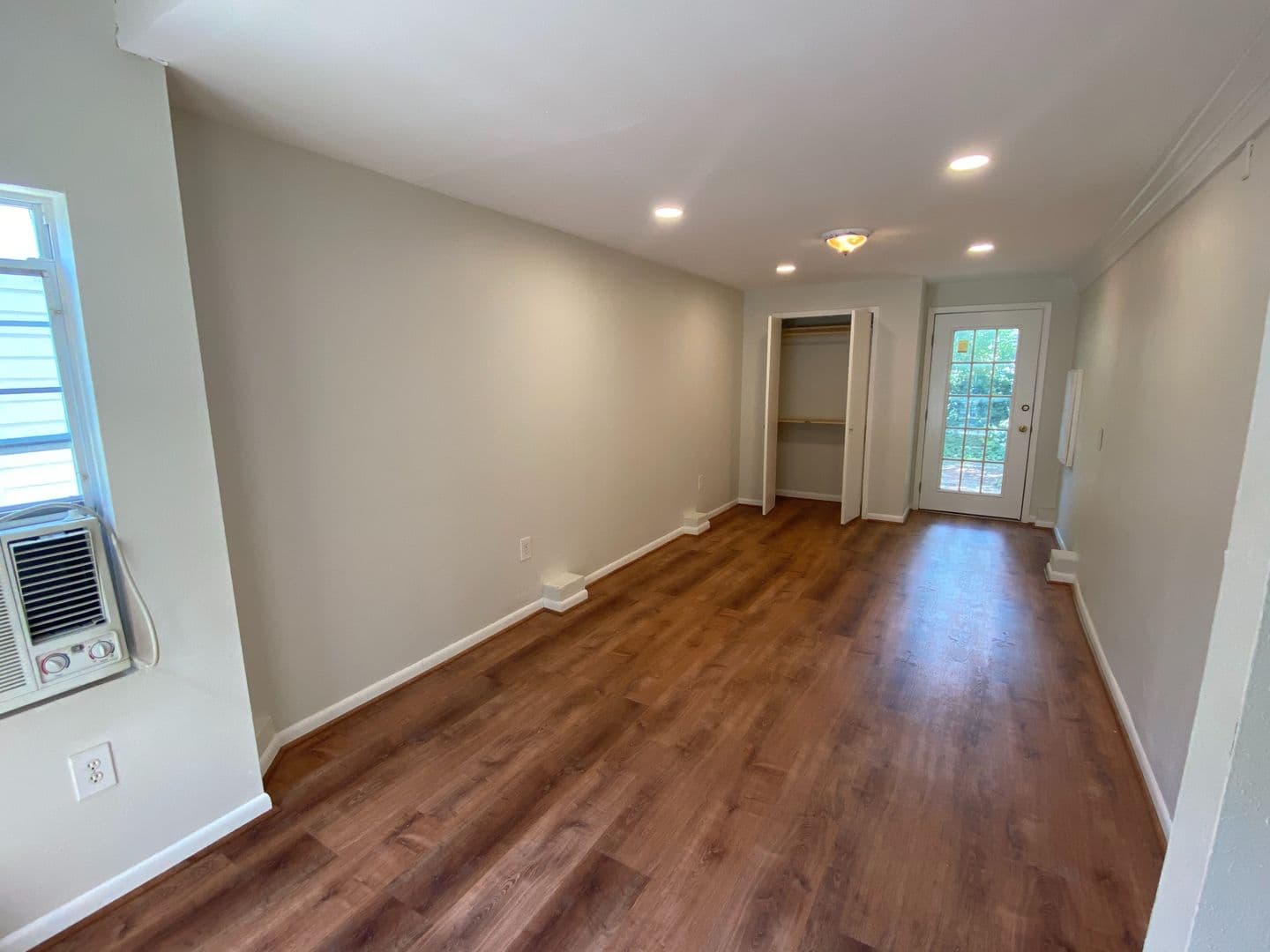 Austin House: 824 East 30th Street
