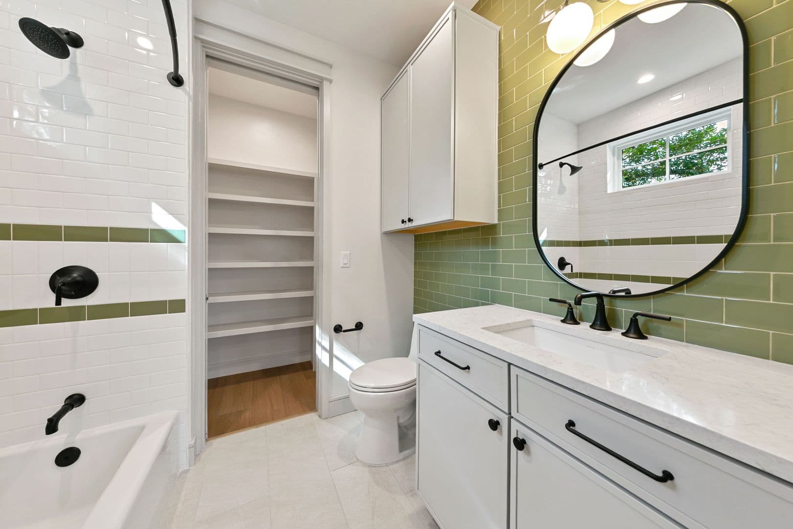 Austin Apartment: 917 E 37th Street