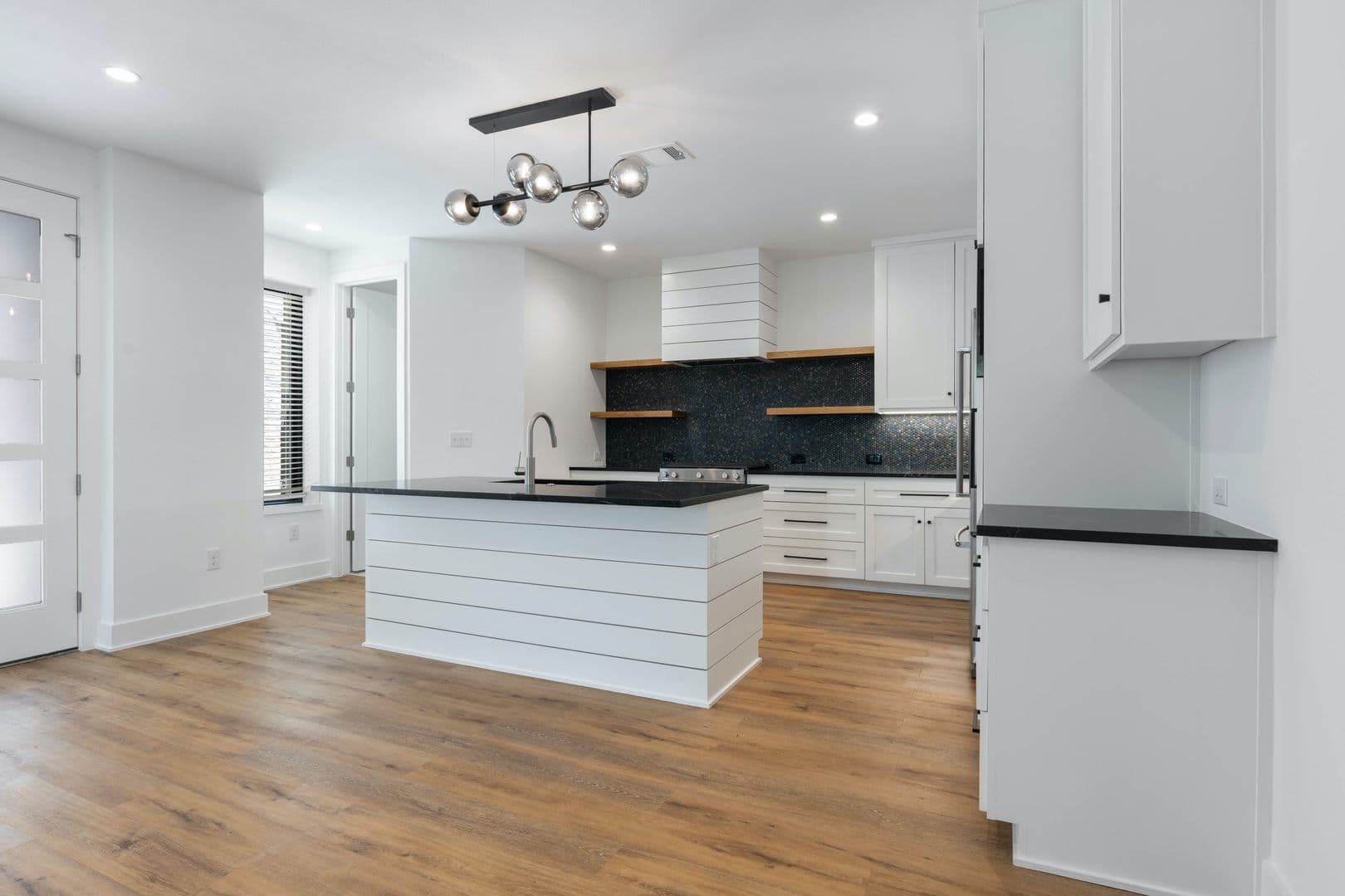 Austin Apartment: 2710 San Pedro Street