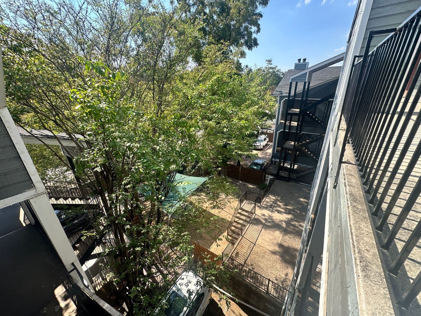 Austin House: 2901 San Jacinto #304