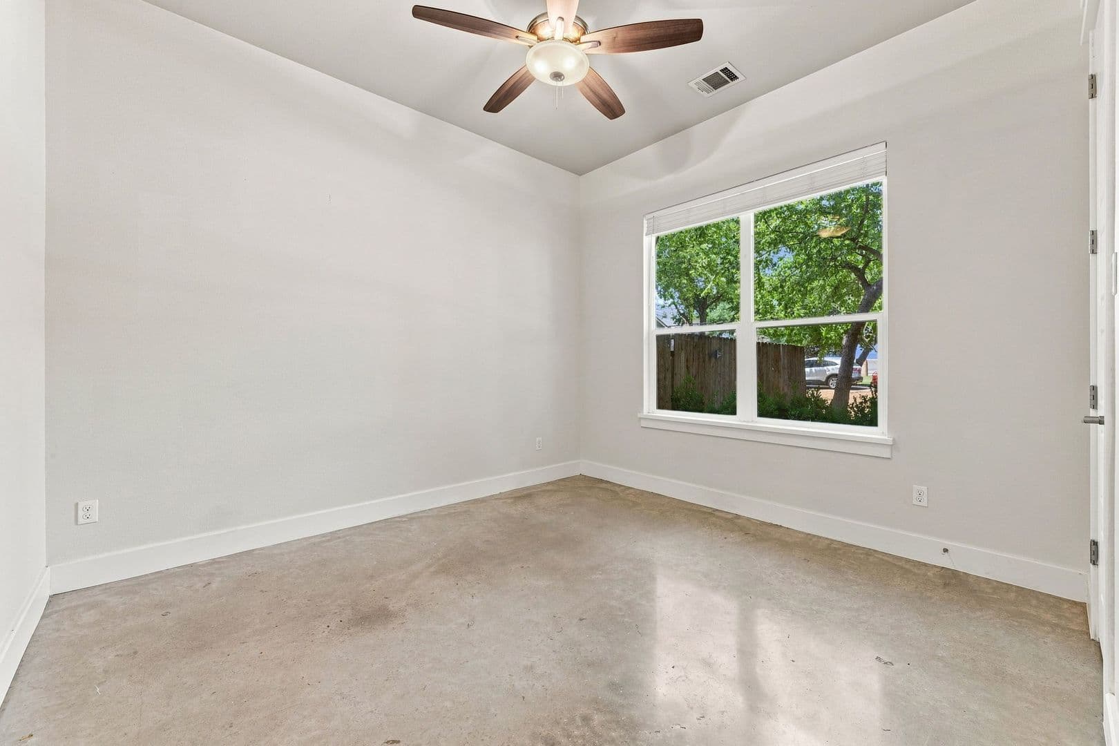 Austin House: 923 East 37th Street