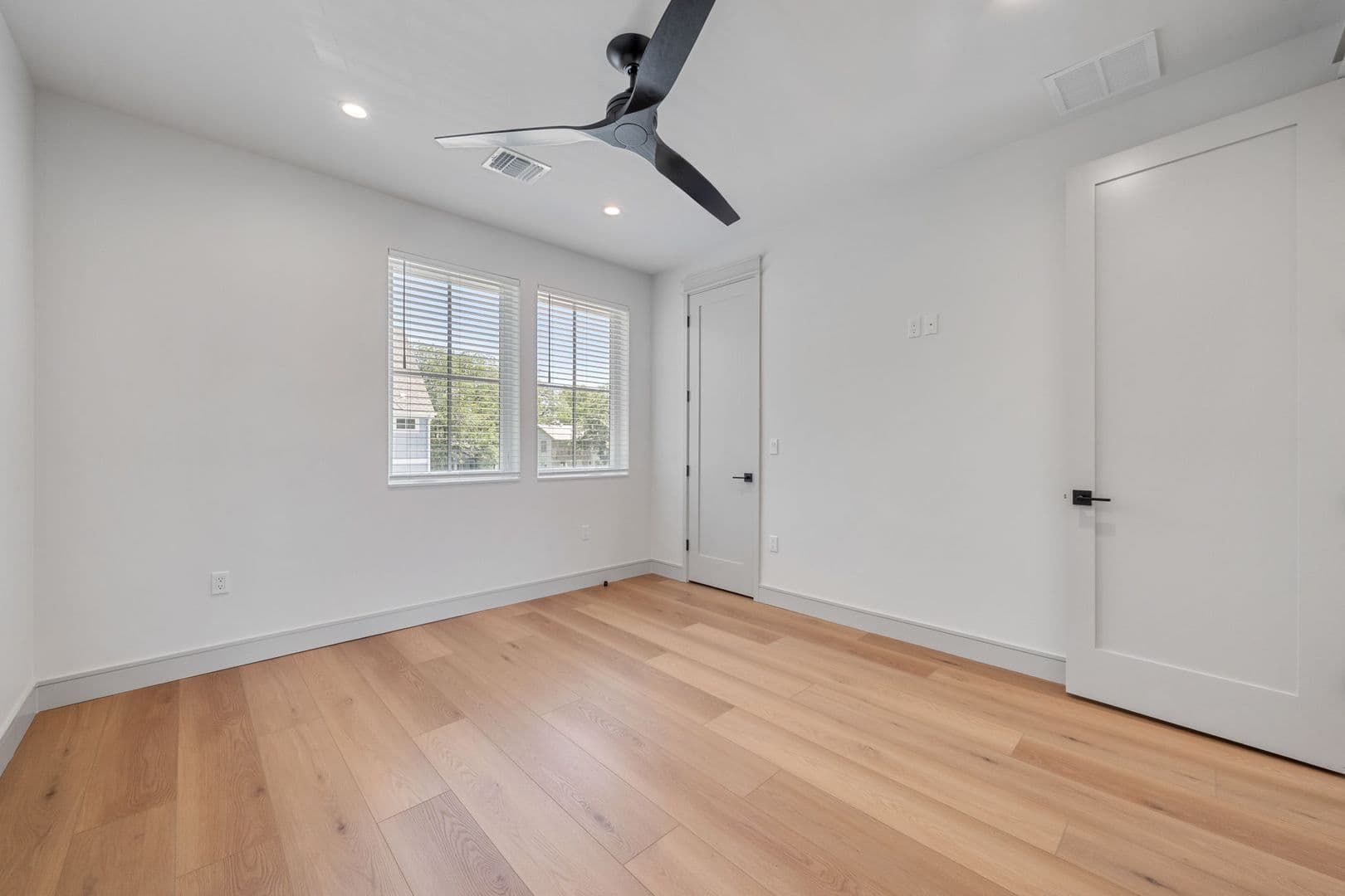 Austin Apartment: 917 E 37th Street