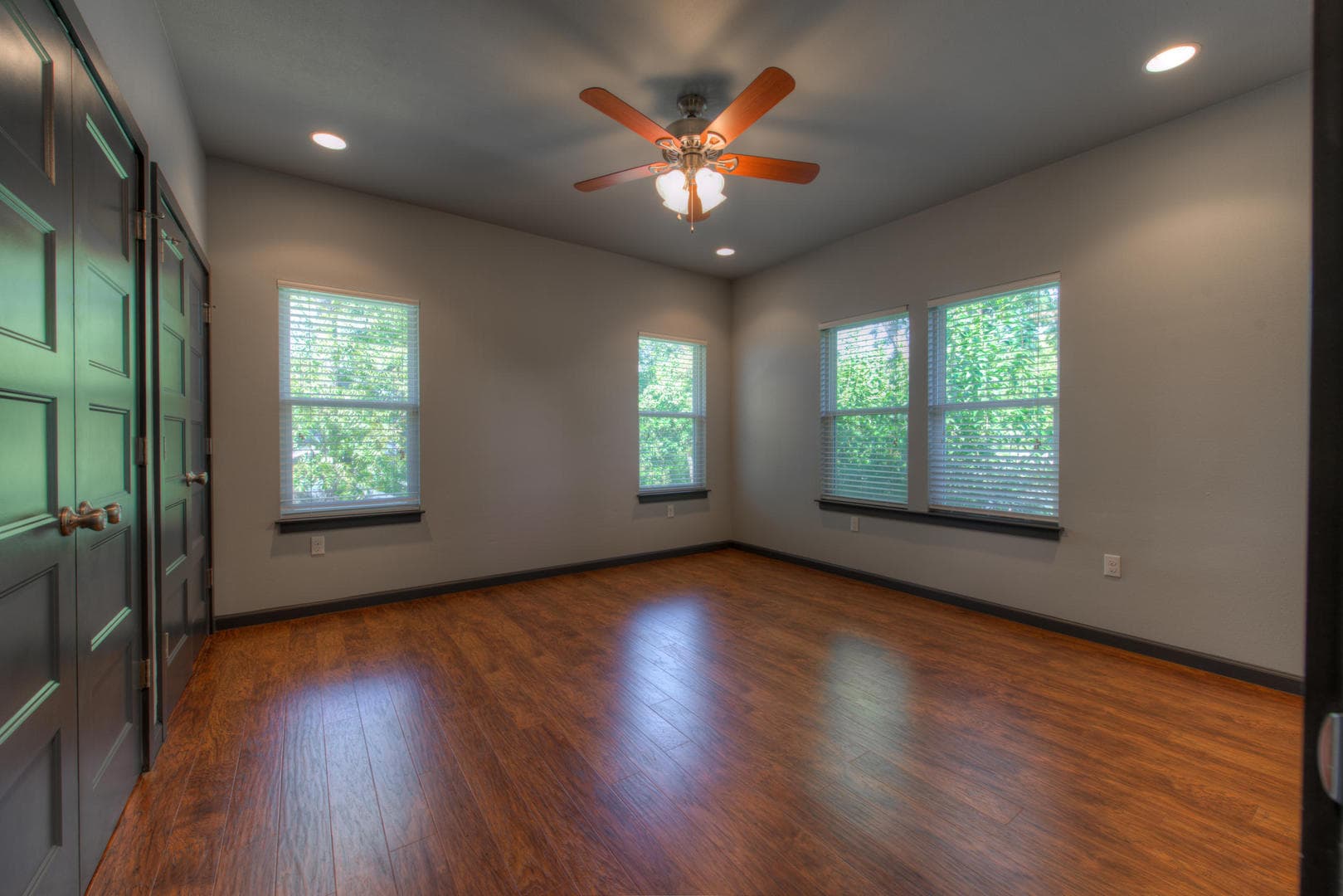 Austin Apartment: 3704 Harmon Ave