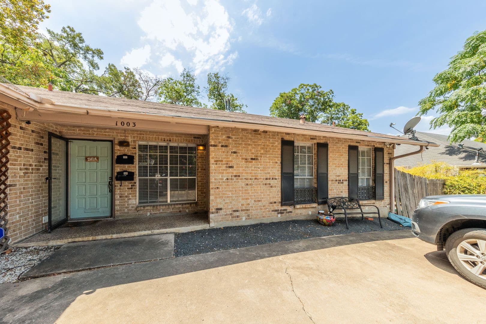 Austin Apartment: 1003 West Martin Luther King, Jr Blvd.