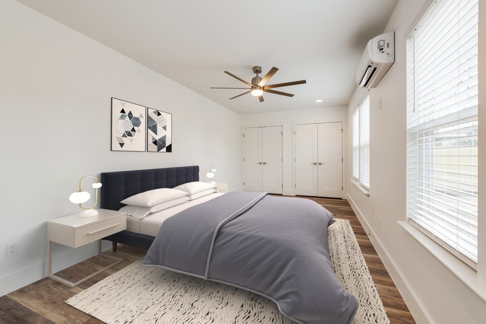 Austin House: 1021 East 45th Street