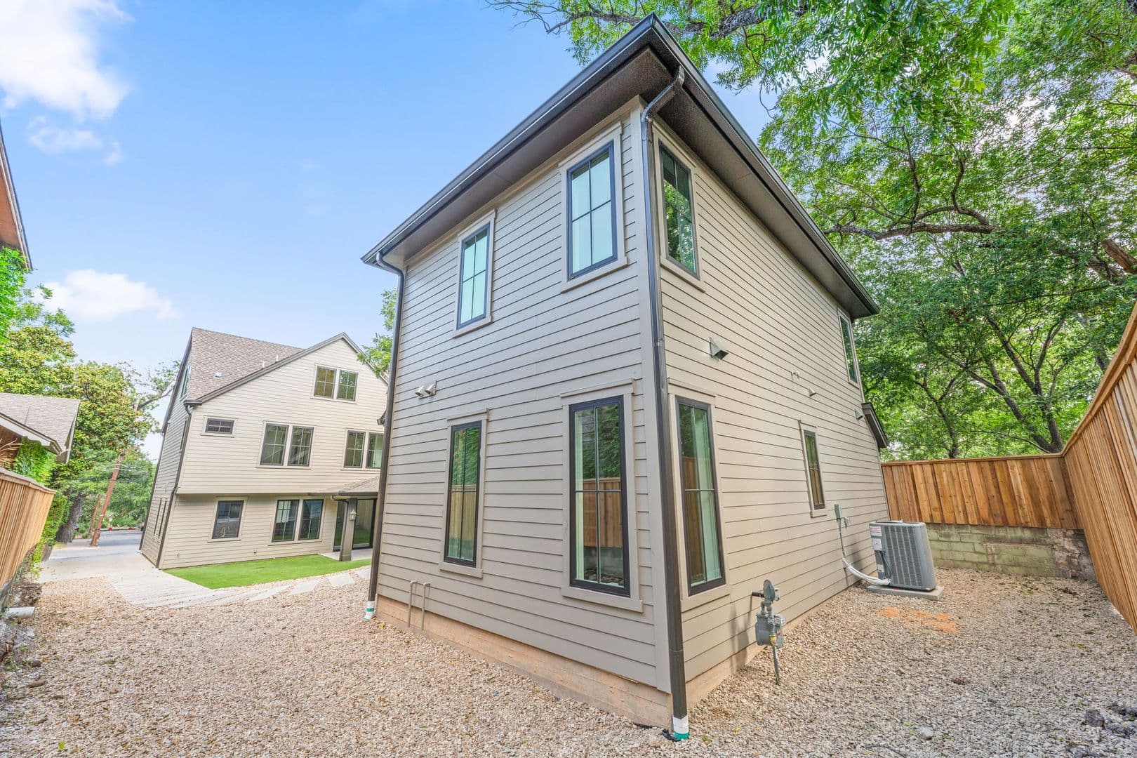 Austin Apartment: 2907 Beanna Street