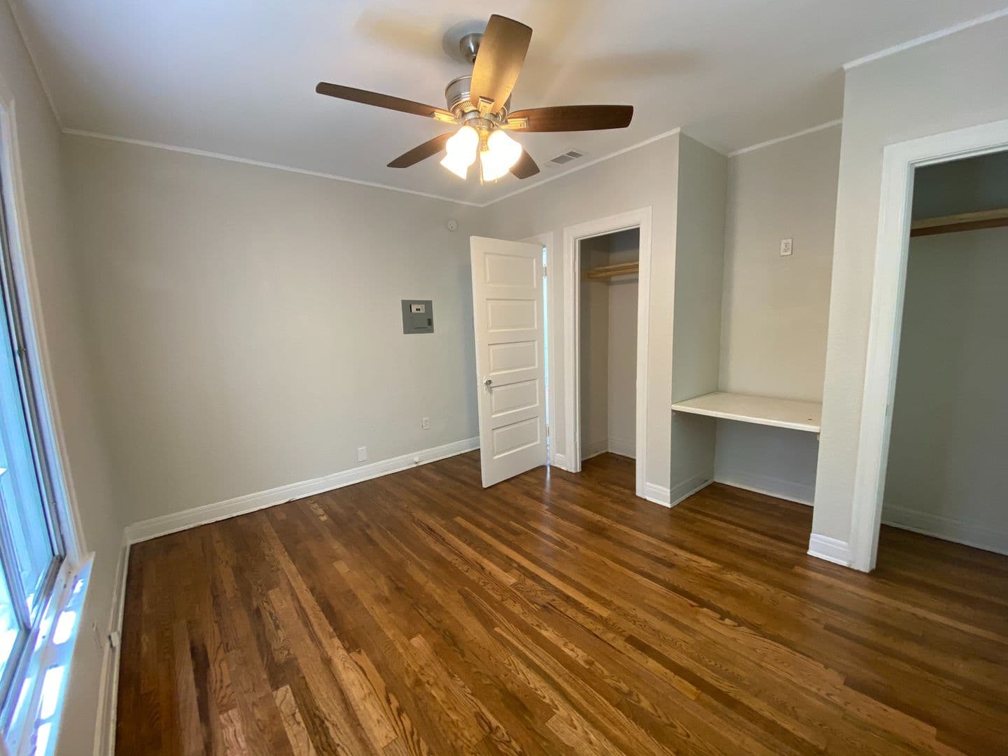 Austin House: 824 East 30th Street