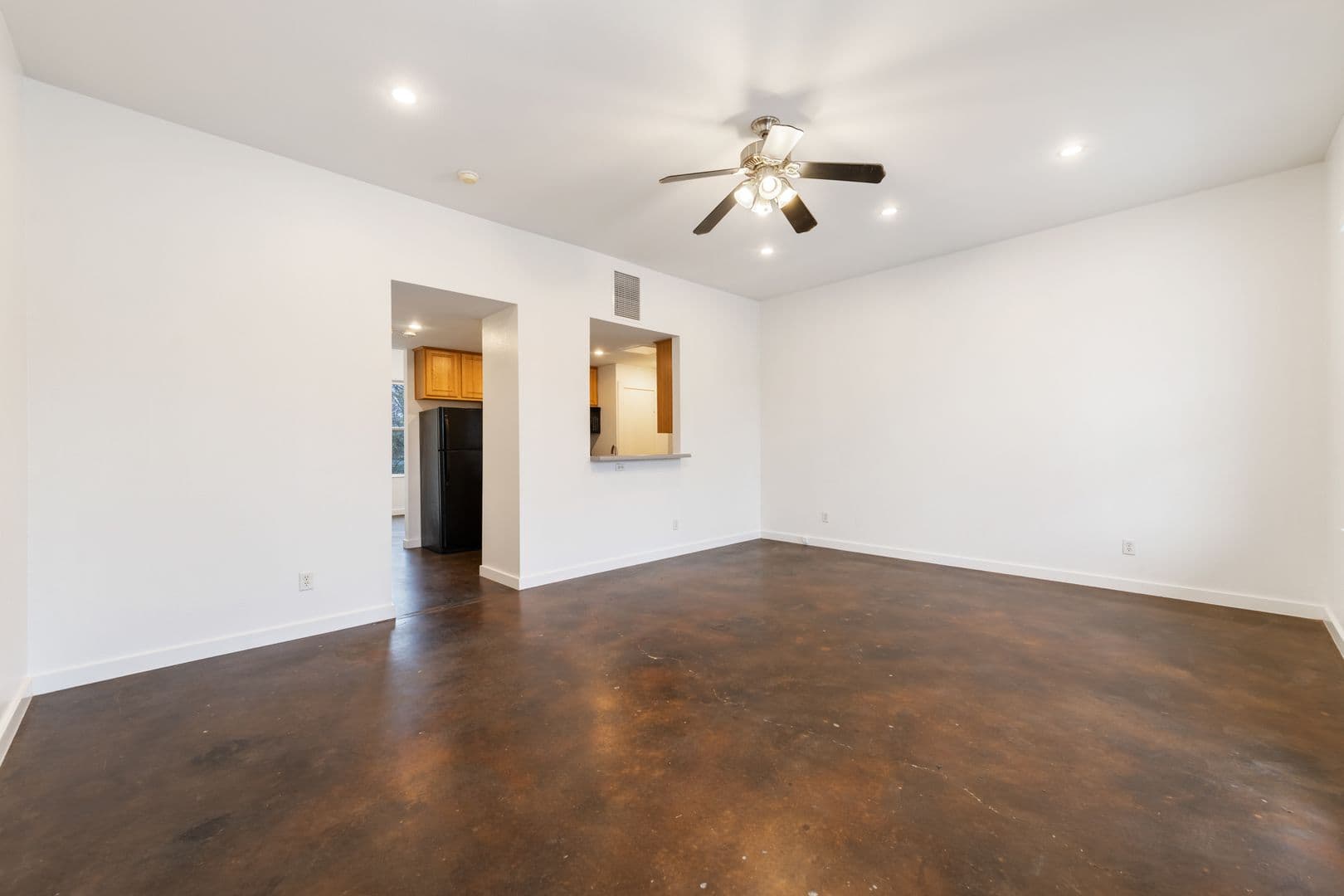 Austin Apartment: 2601 East 7th Street