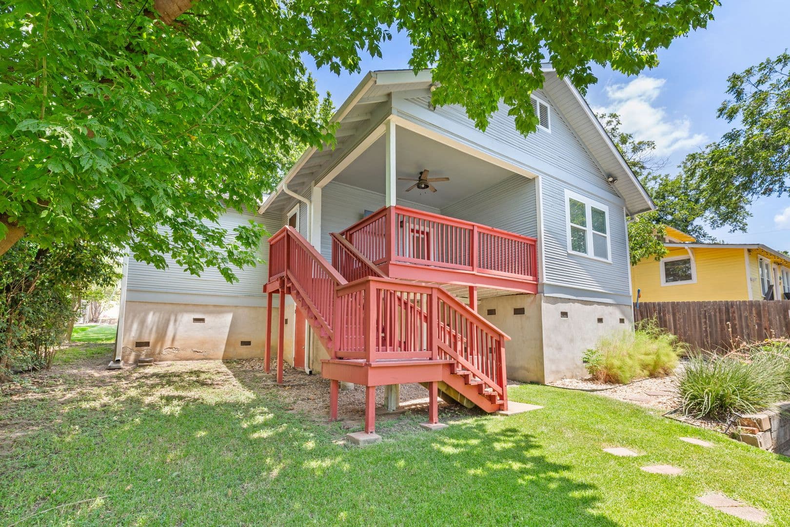 Austin Apartment: 811 W. 30th Street