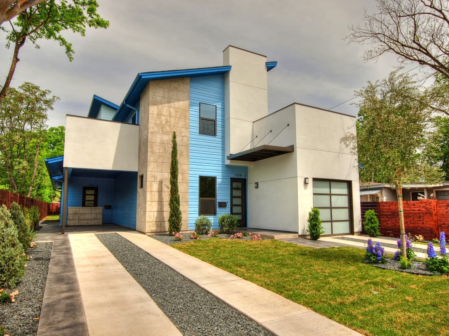Austin Apartment: 306 Franklin Blvd
