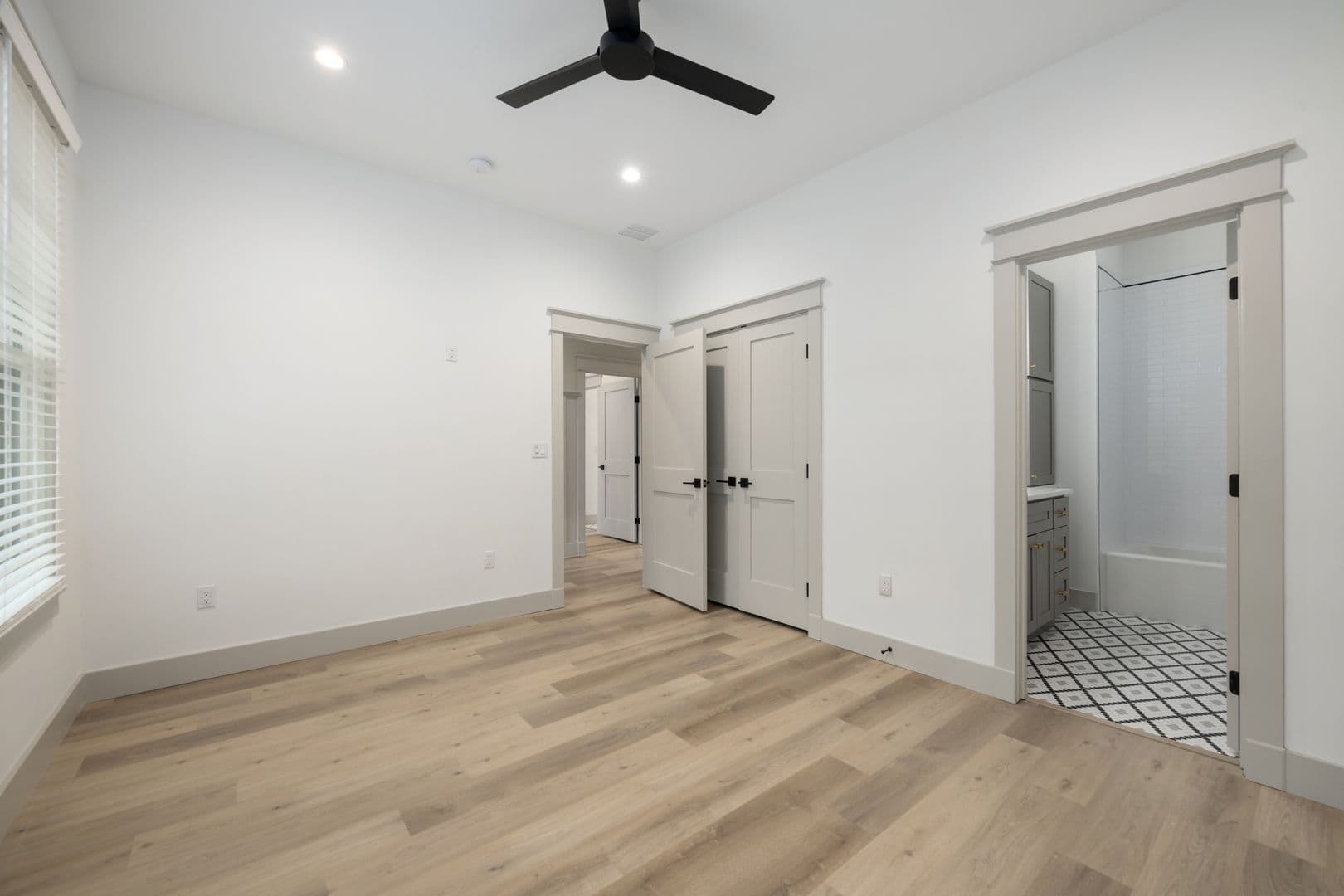 Austin Apartment: 1914 David Street