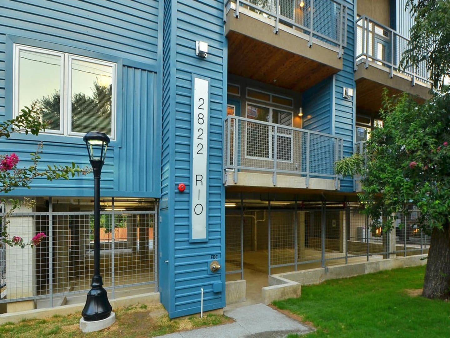 Austin Apartment: 2822 Rio Grande Street