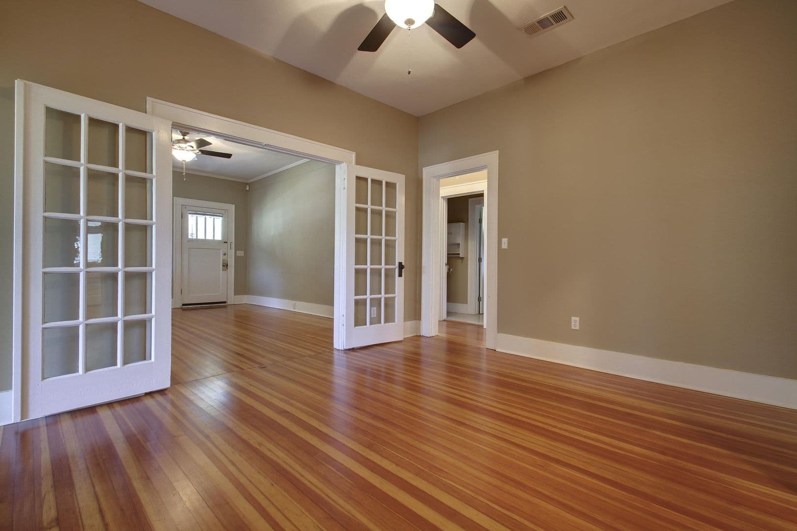 Austin Apartment: 811 W. 30th Street
