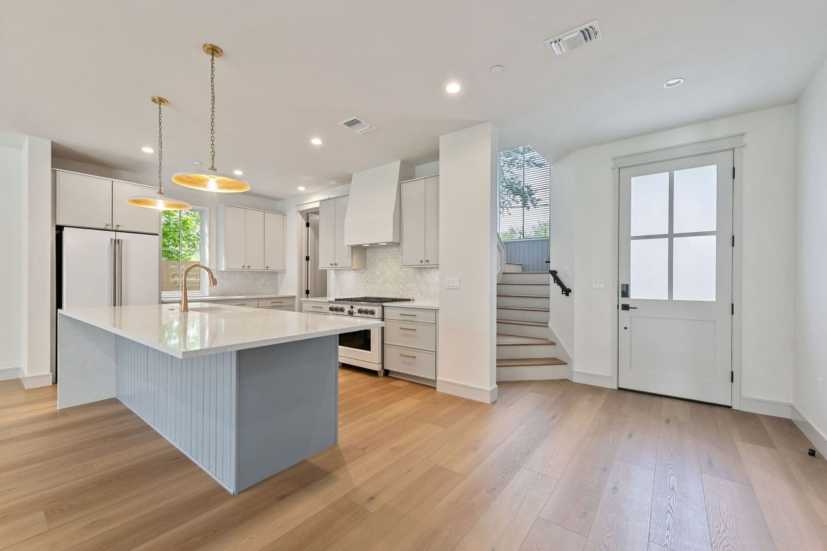 Austin Apartment: 917 E 37th Street