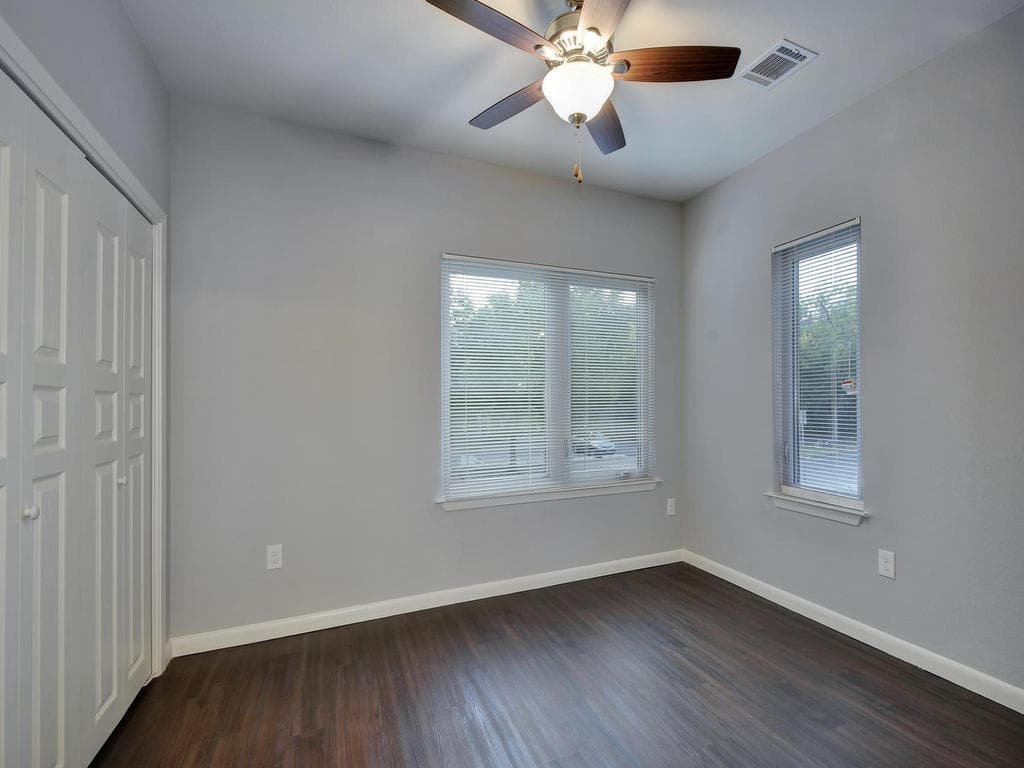 Austin Apartment: 2822 Rio Grande Street