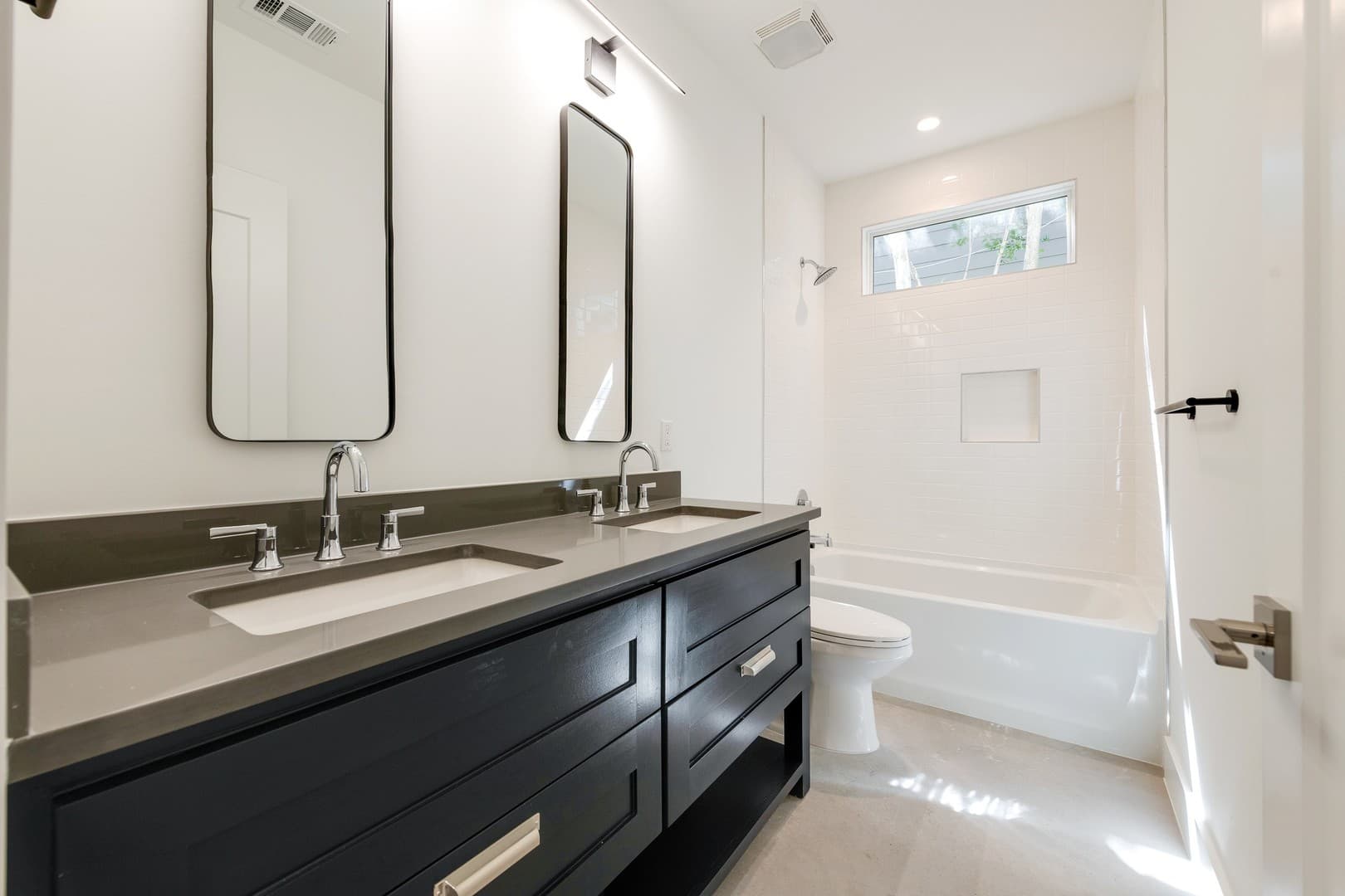 Austin Apartment: 408 West 38 1/2 Street