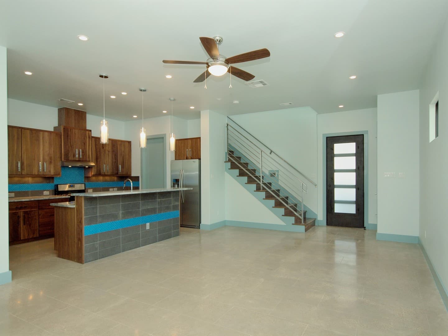Austin Apartment: 306 Franklin Blvd