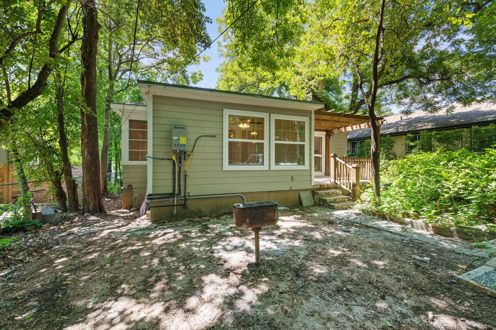 Austin Apartment: 3213 Hampton Road
