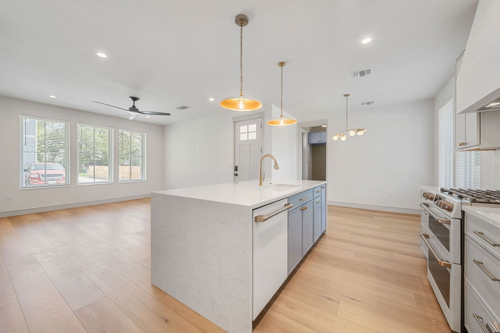 Austin Apartment: 917 E 37th Street
