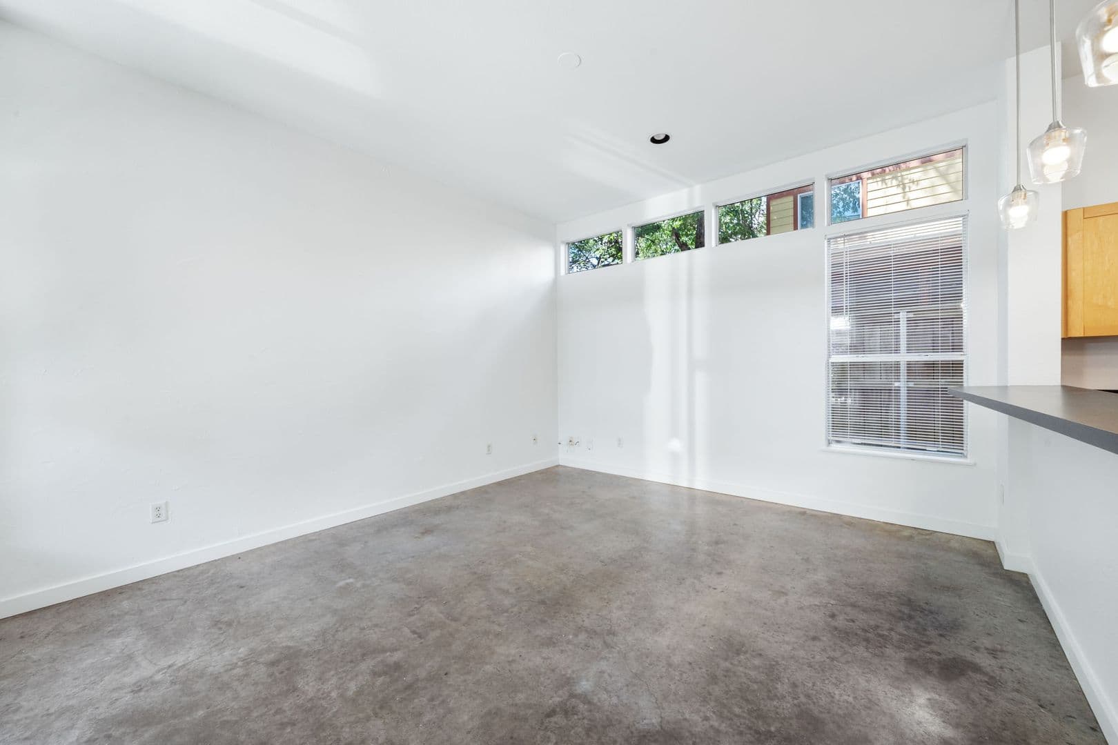 Austin Apartment: 707 East 47th Street