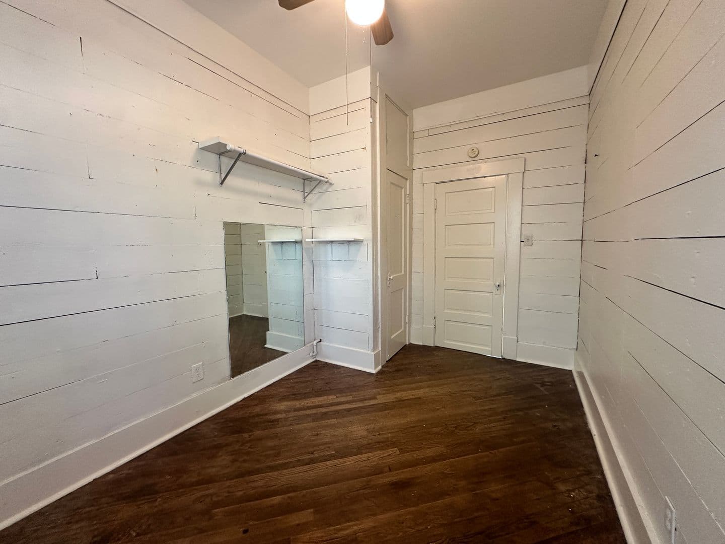 Austin Apartment: 106 West 38th Street