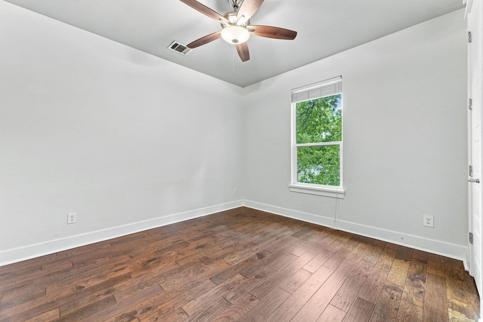 Austin House: 923 East 37th Street