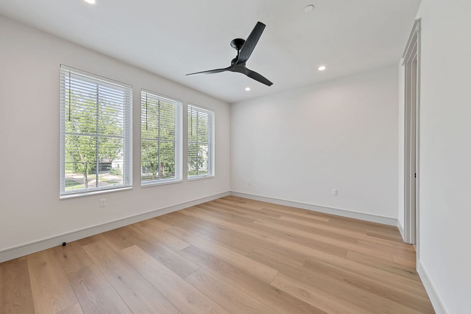 Austin Apartment: 917 E 37th Street