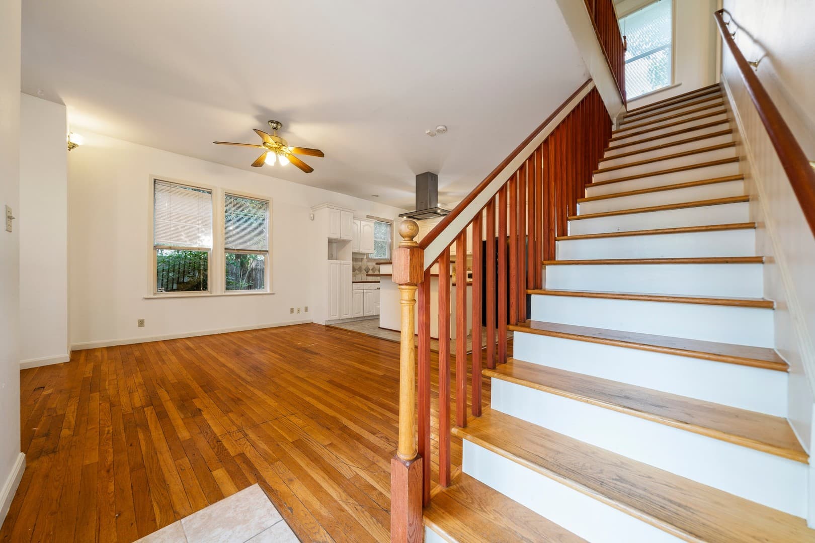 Austin Apartment: 909 East 38th Street