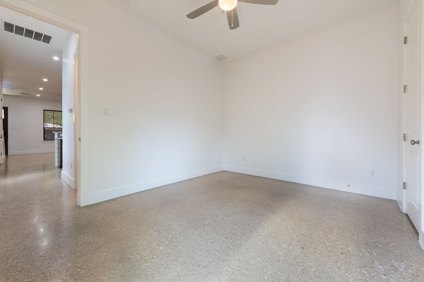 Austin Apartment: 718 Harris Avenue