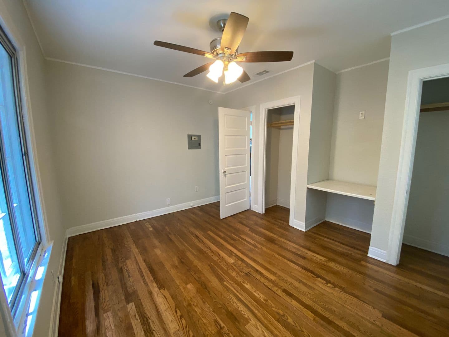 Austin House: 824 East 30th Street