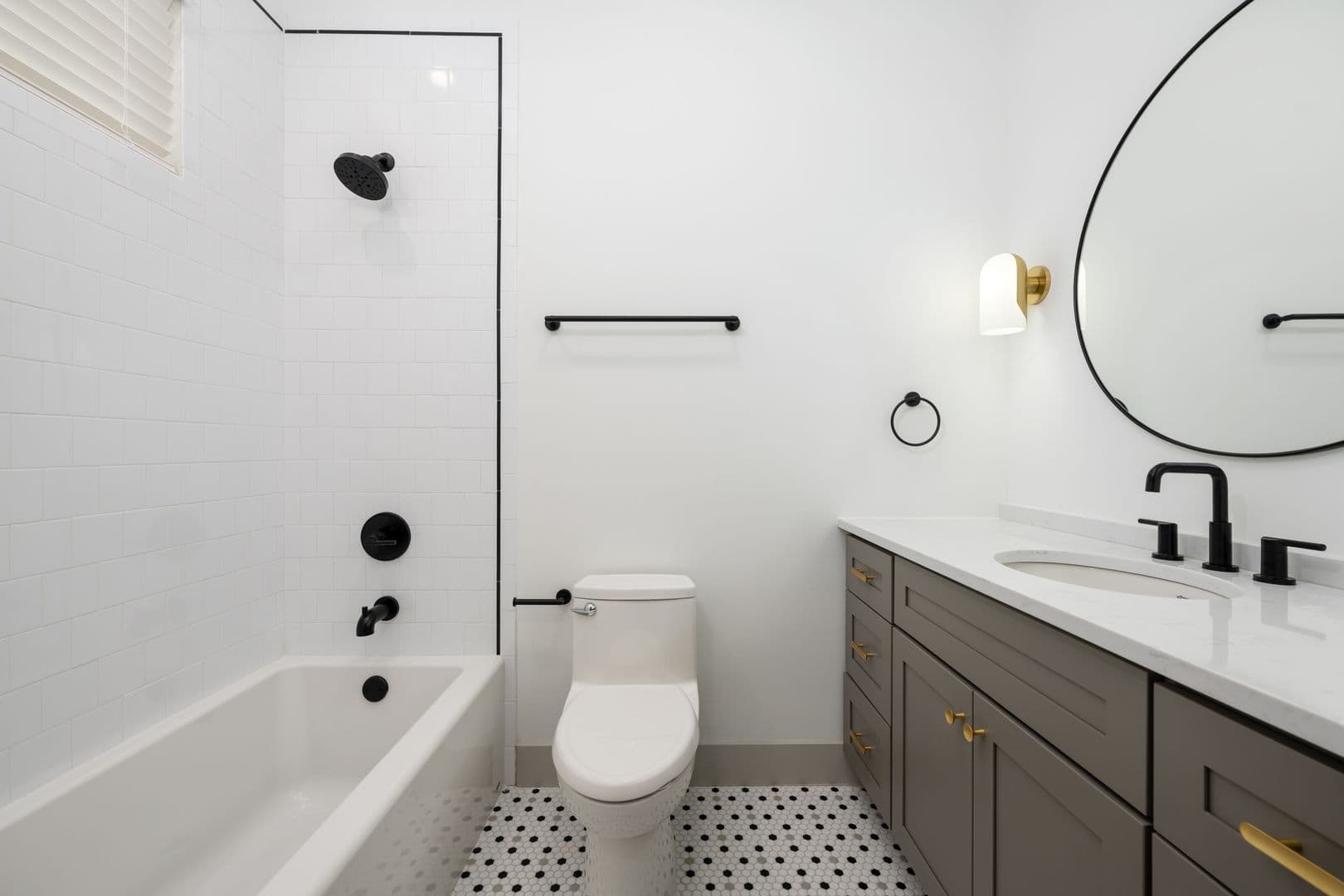 Austin Apartment: 1914 David Street