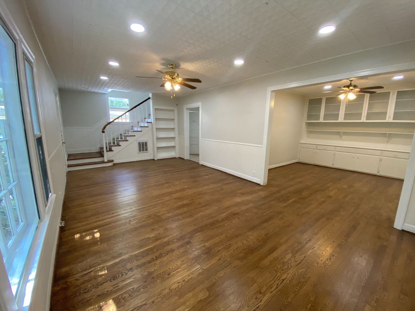Austin House: 824 East 30th Street