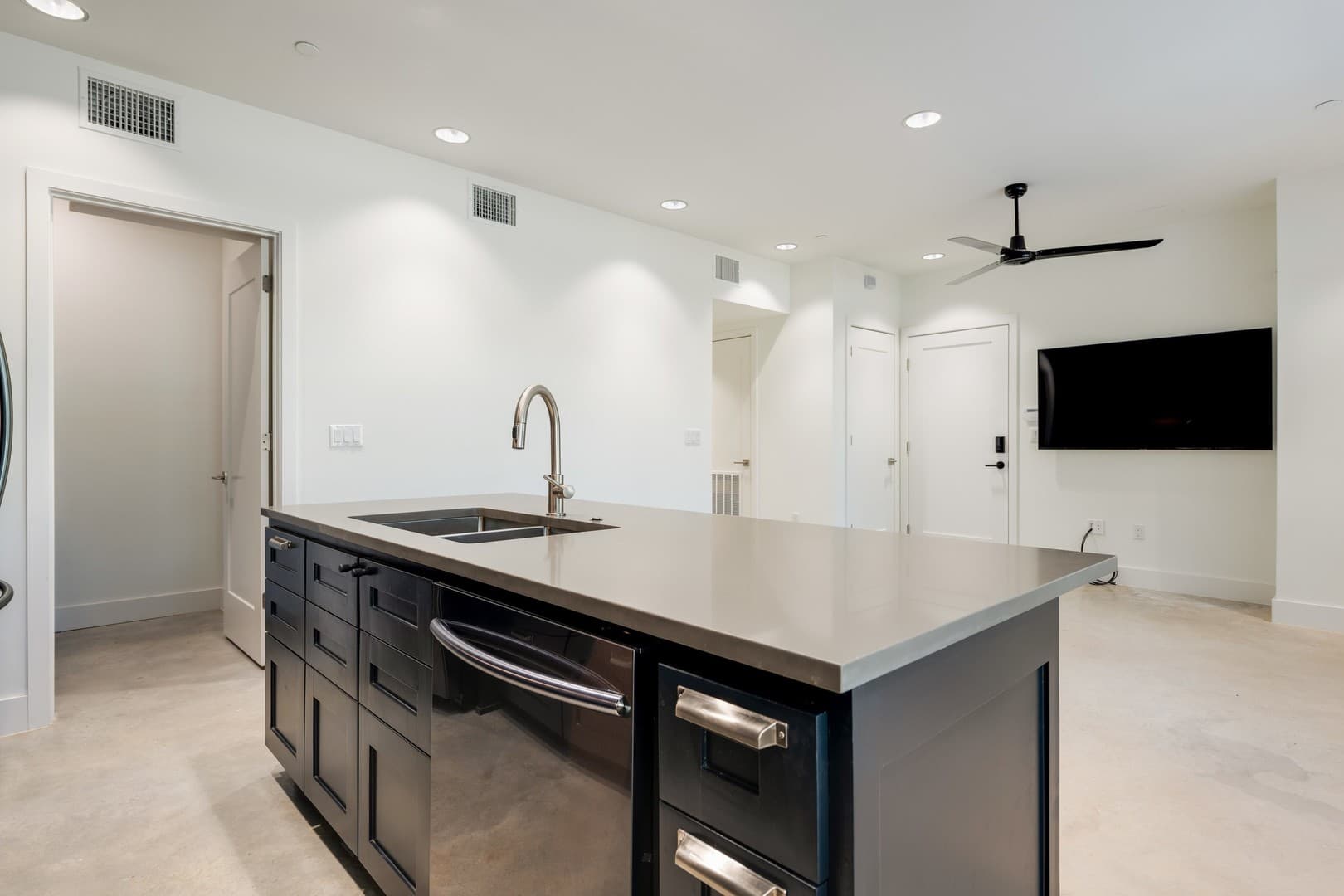Austin Apartment: 408 West 38 1/2 Street