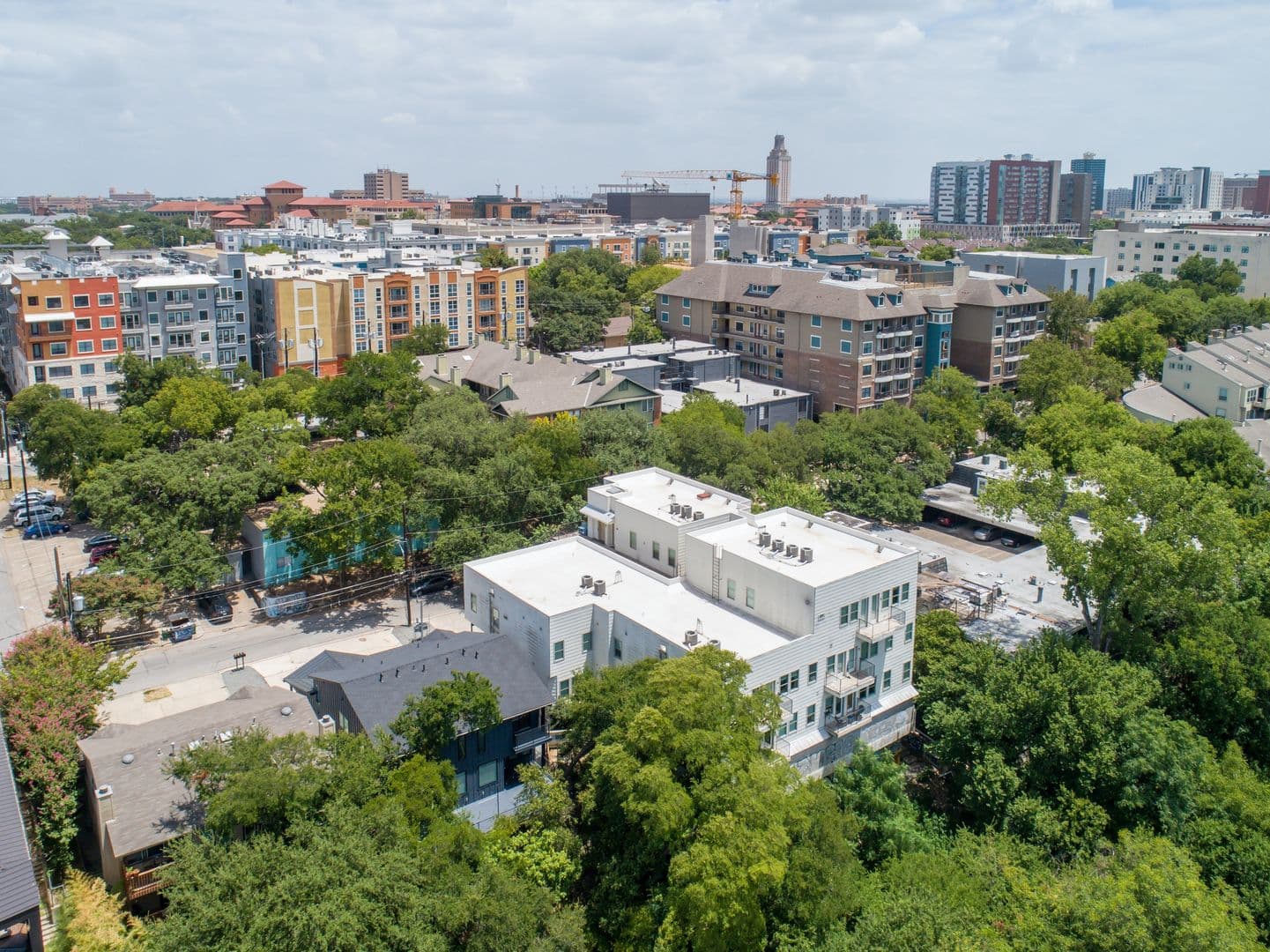 Austin Apartment: 2710 San Pedro Street