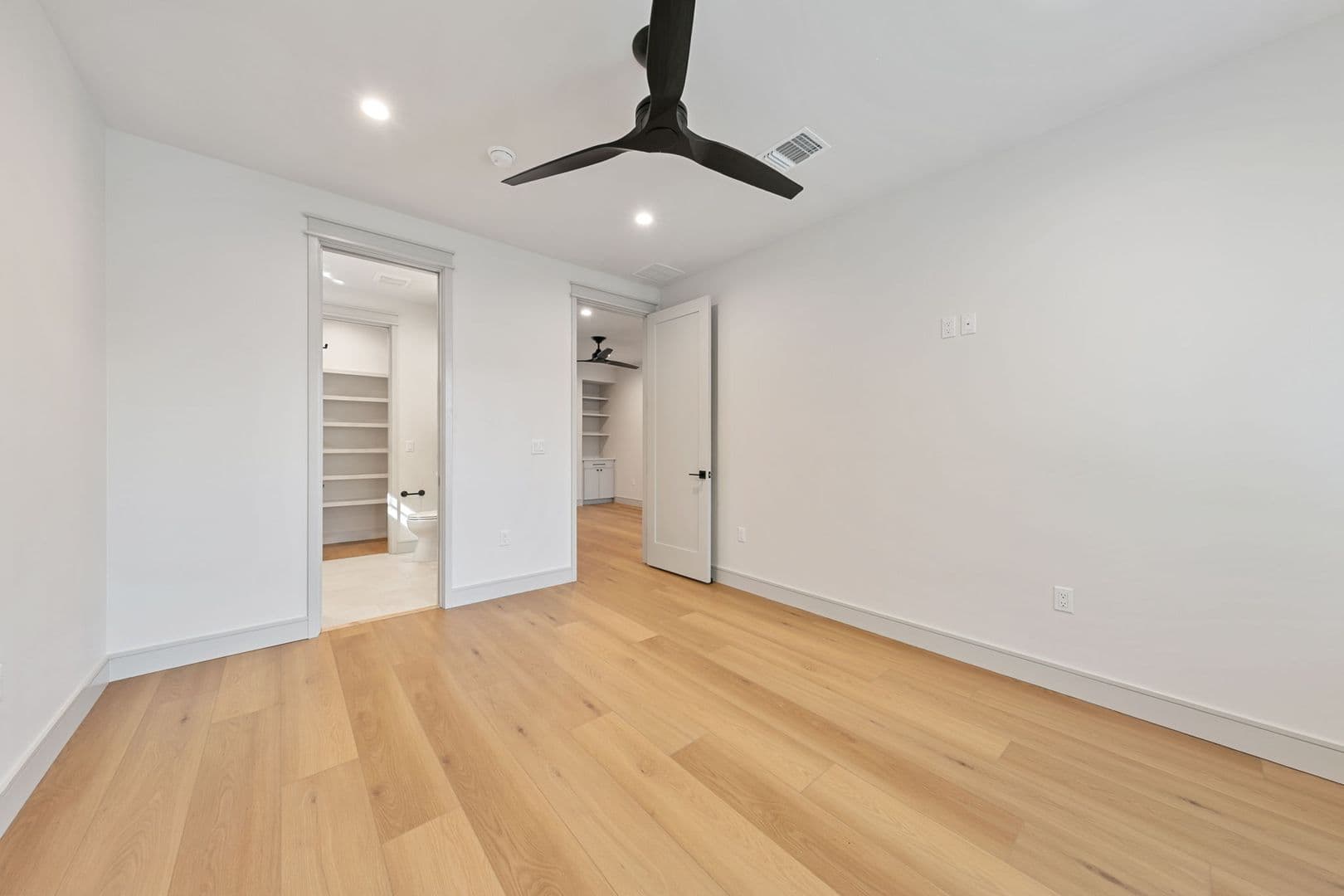 Austin Apartment: 917 E 37th Street