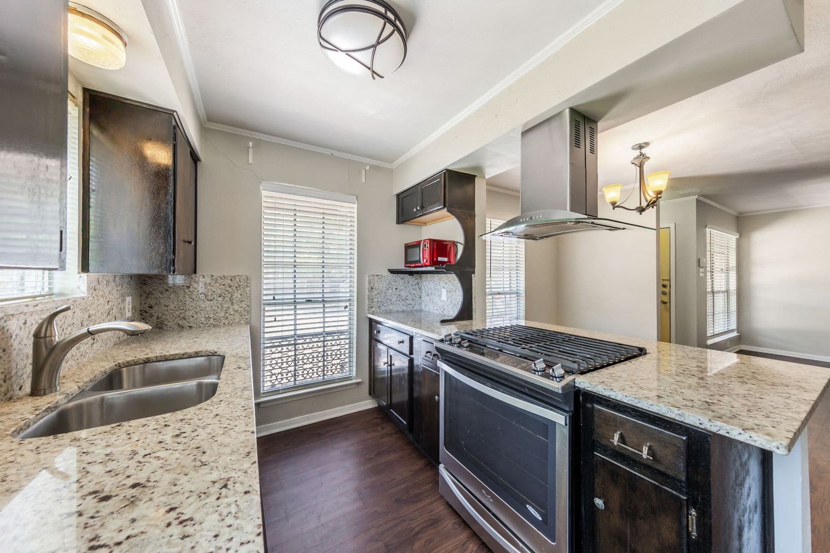 Austin Apartment: 1003 West Martin Luther King, Jr Blvd.