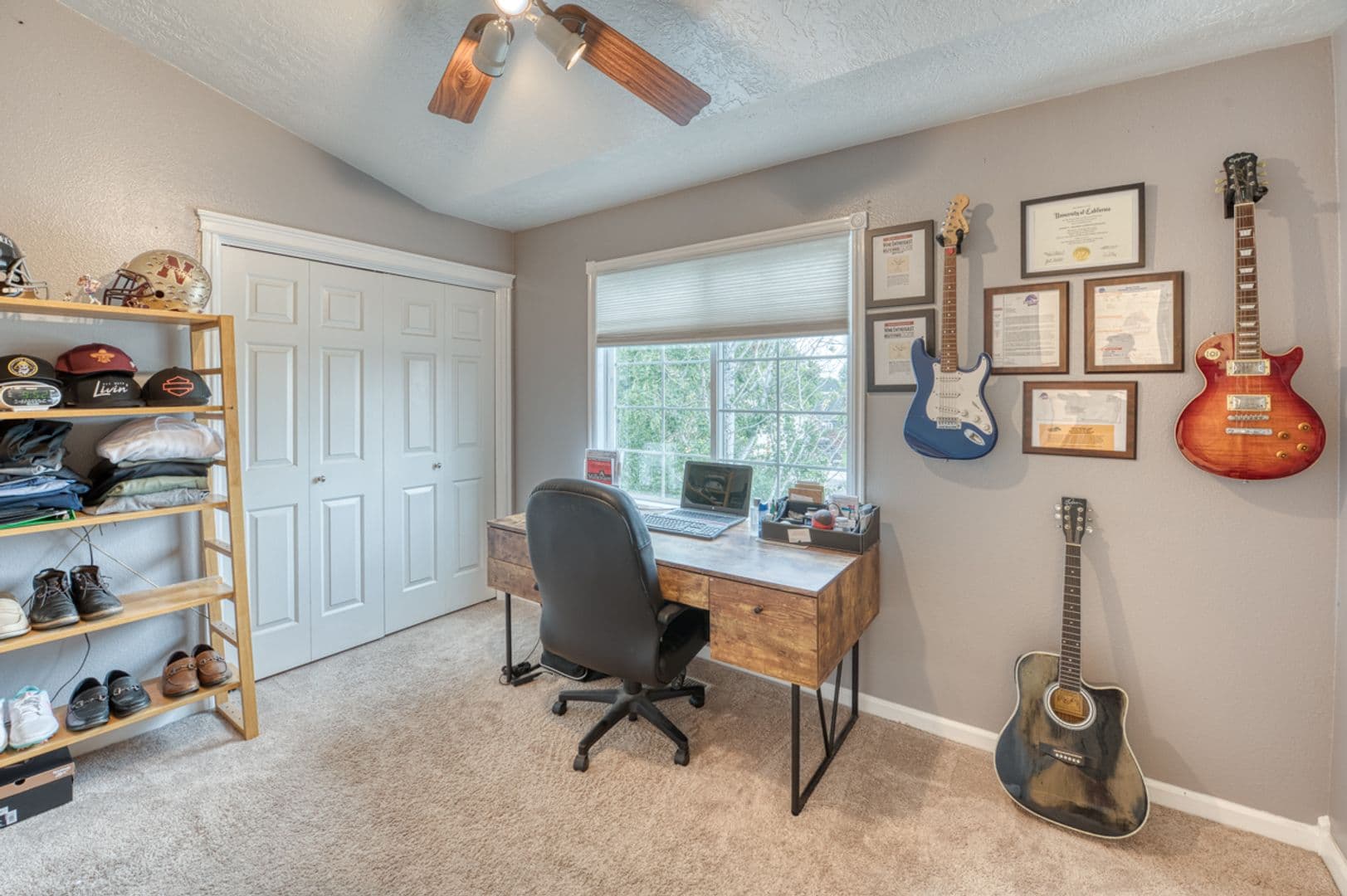 Meridian House: 3062 N Firelight Pl
