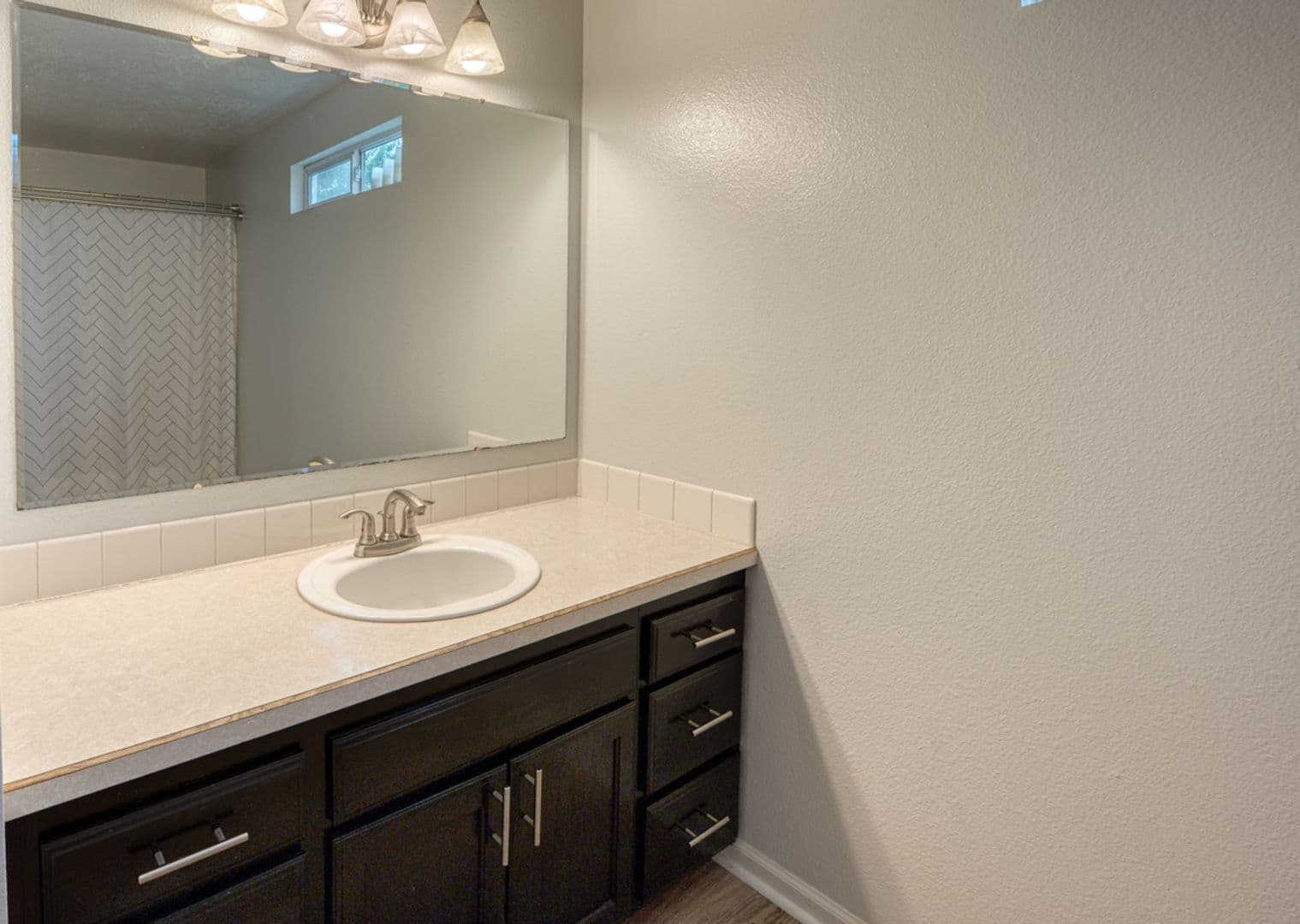 Meridian House: 3062 N Firelight Pl