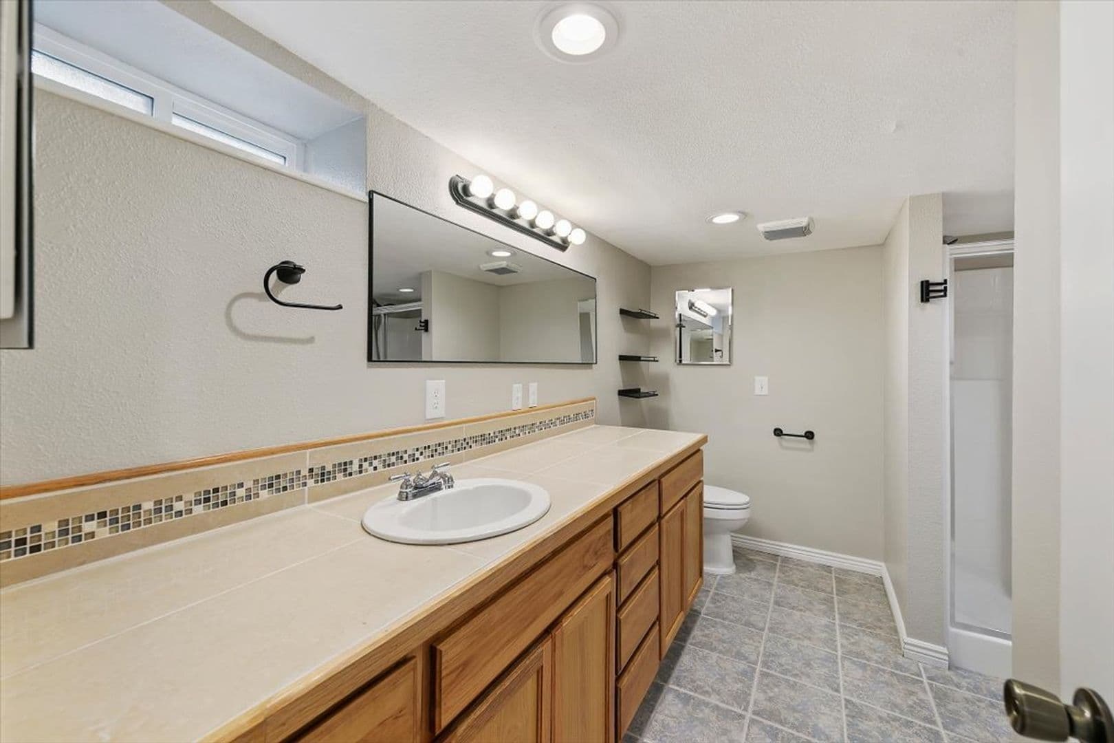 Boise House: 4801 W Irving Street