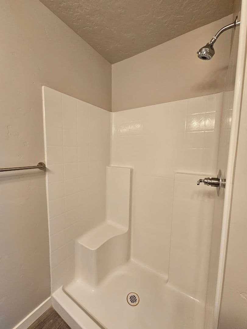 Payette Apartment: 1011 Pirate Cove